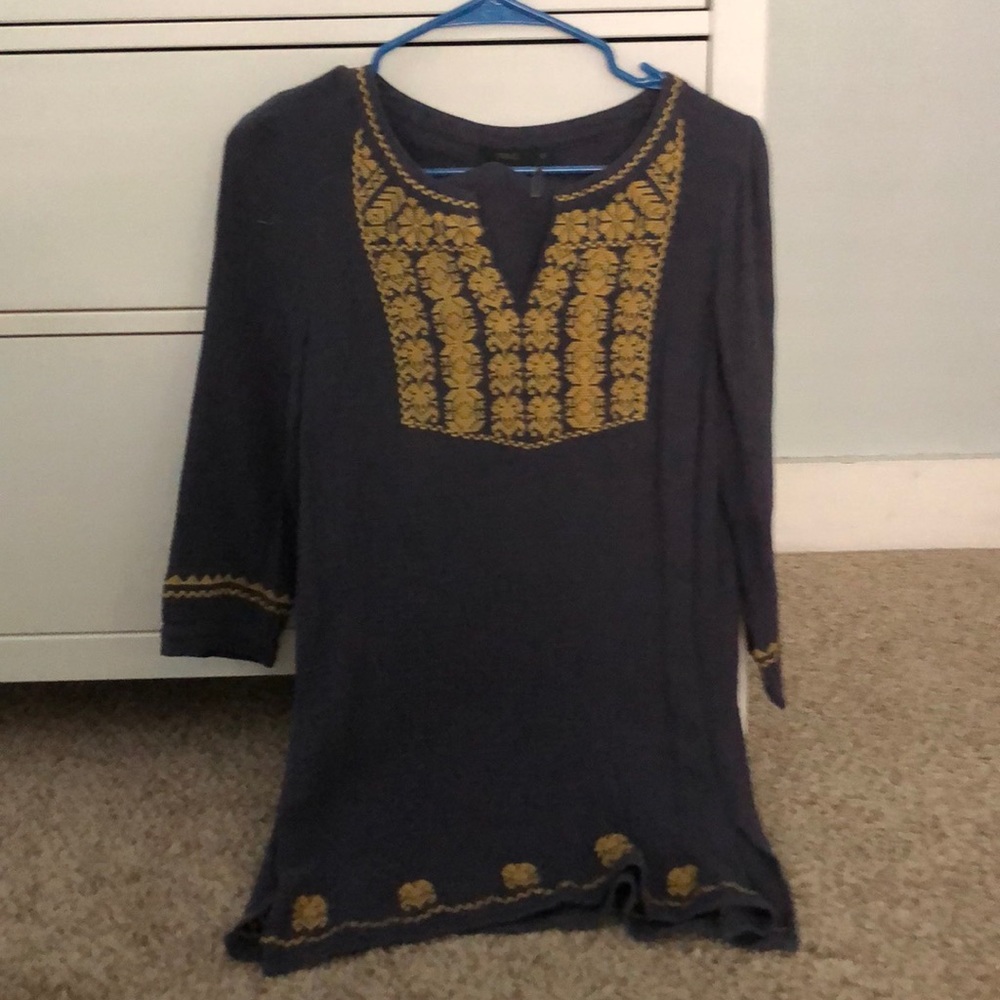Gray Ue Embroidered Tunic